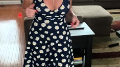 Close up MILF masturbation