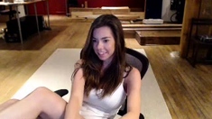 Big boob brunette masturbates on webcam