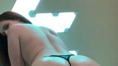 Close up amateur beauty uses her toy to masturbates