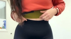 Amateur big ass brunette teen with