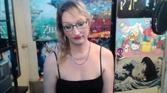 Amateur Webcam Chick Masturbates On Webcam More At