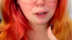 Cute Amateur Brunette Naughty In Solo Jerking Show On Camera