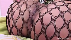 Gorgeous teen shows her magnificent ass in a tight body stocking