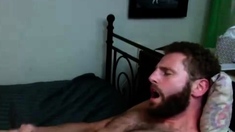 Str8 Italian guy in bed